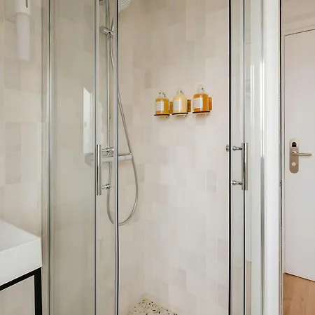 Quintinie Hotel 15Th Arrondissement, Sonder By Marriott Bonvoy Paris Exterior photo